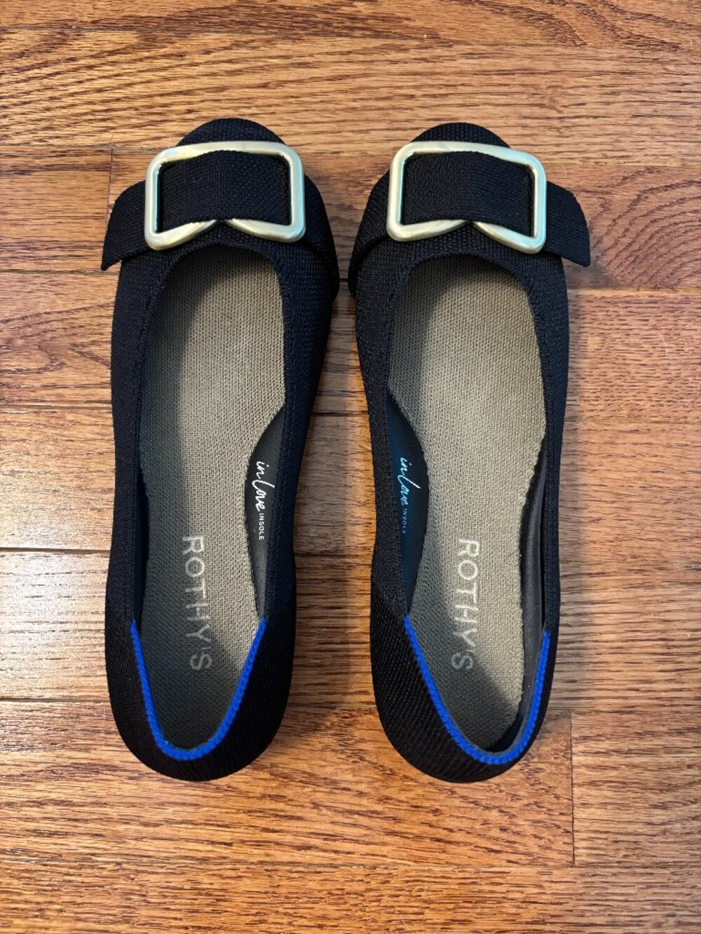 Rothy's Black The Emblem Ballet Flats Gold Buckle Round Toe Size 6 EUC